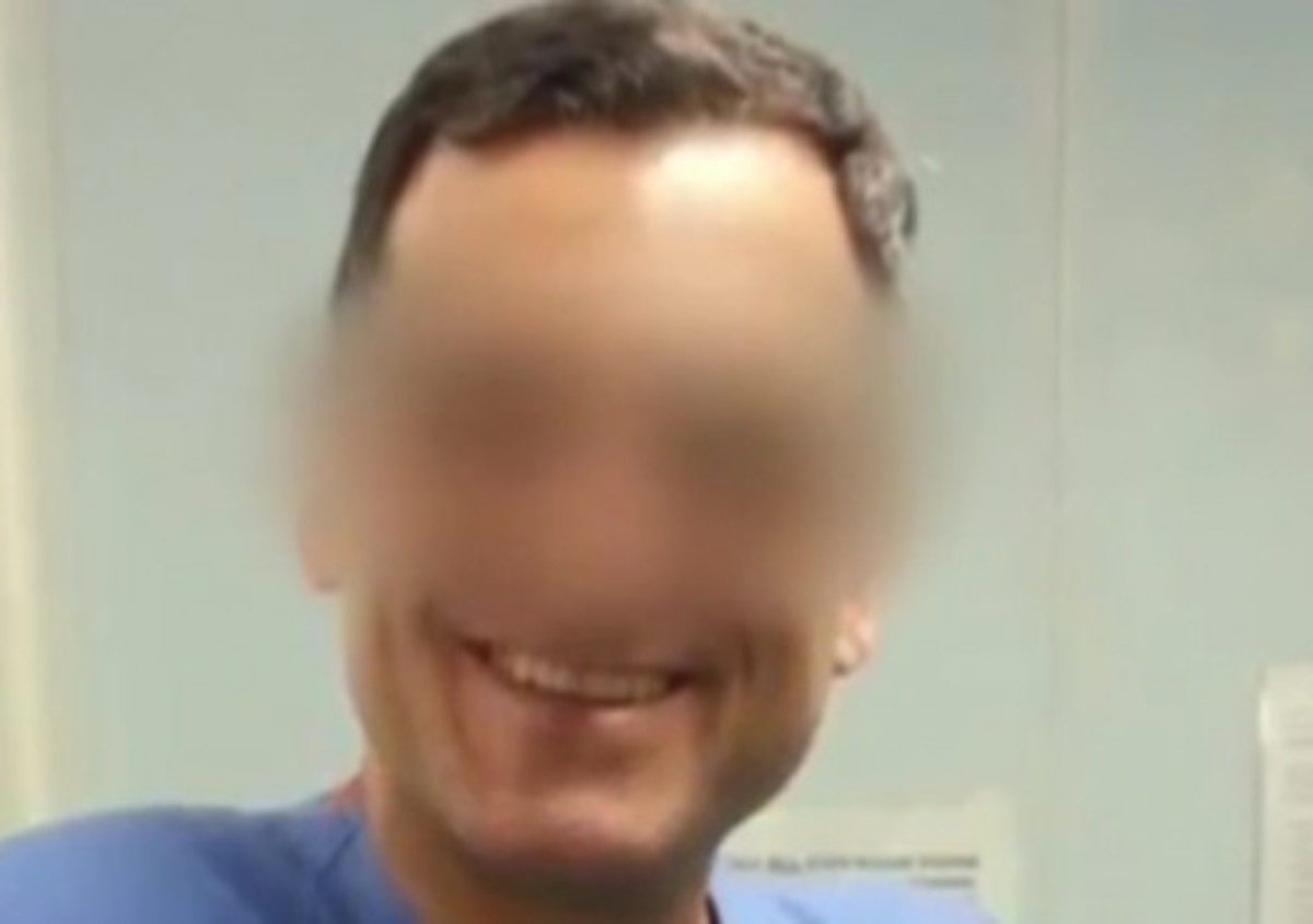 χειρουργός