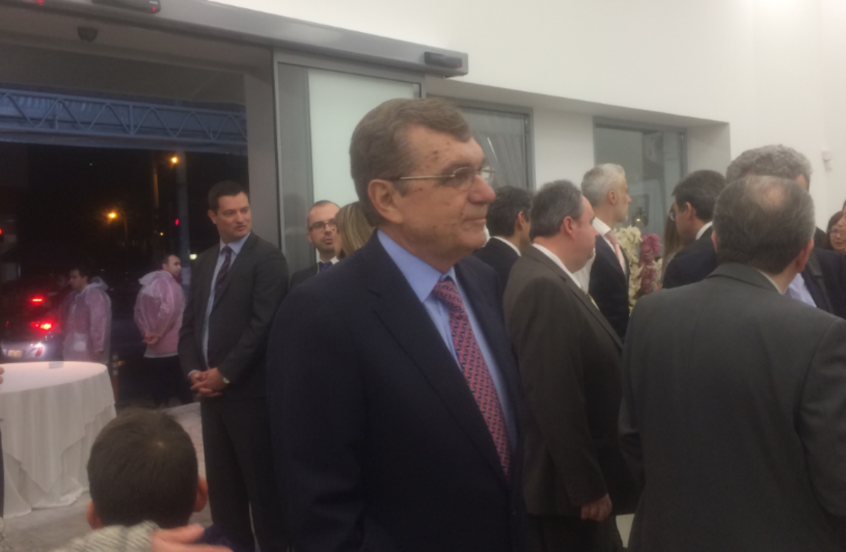 κρεμαστινοσ