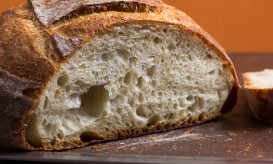 άσπρο ψωμί