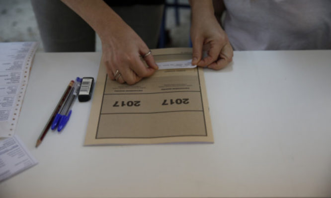 Θέματα Πανελληνίων