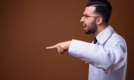 ρατσιστική επίθεση