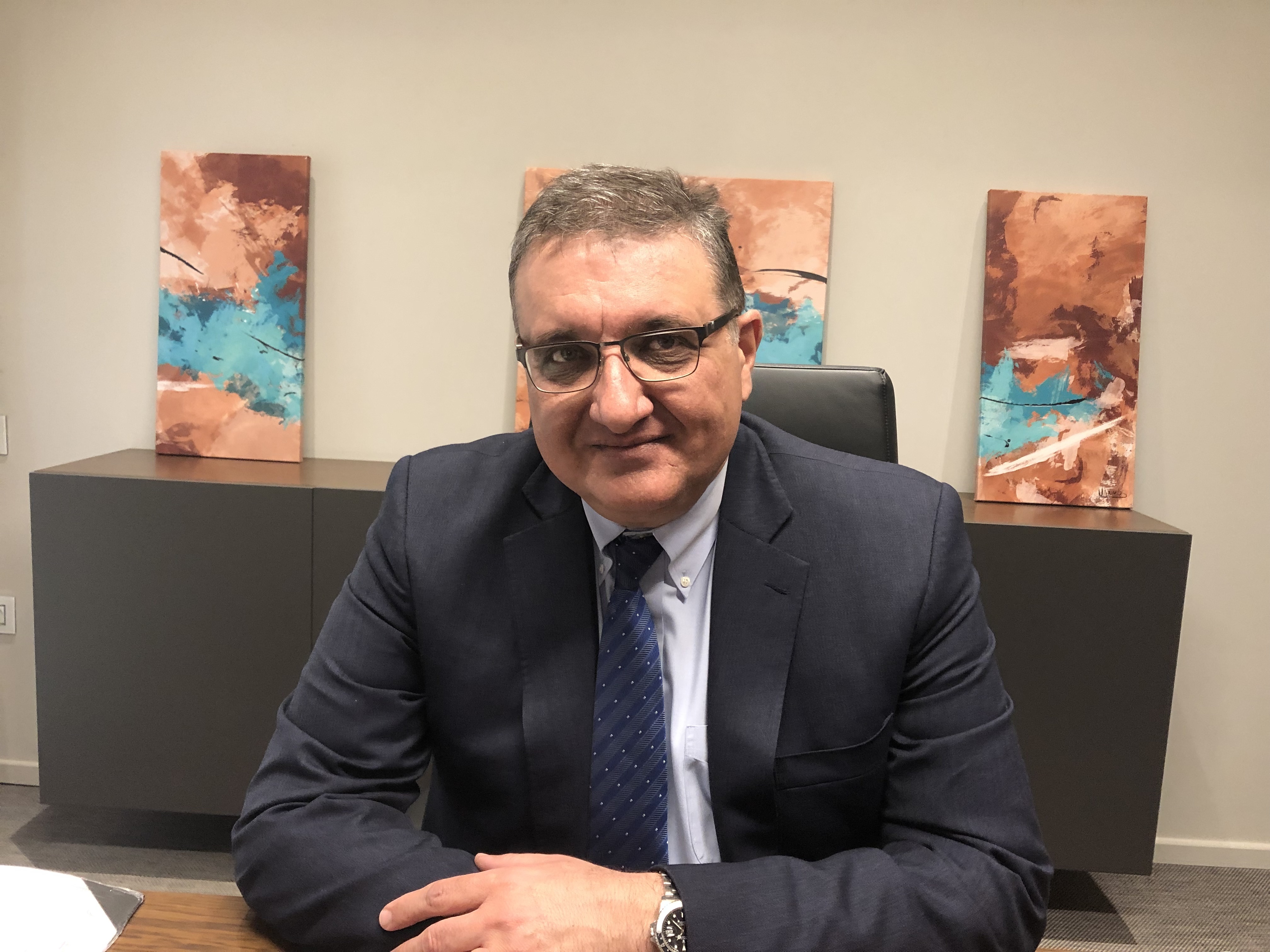 Εξαδάκτυλος