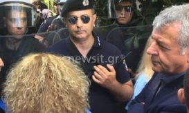 καθαρίστριες