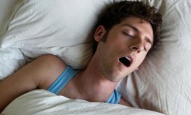 Έντονο ροχαλητό