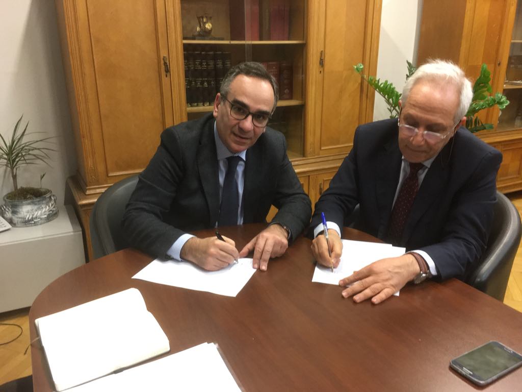 υψηλού κόστους