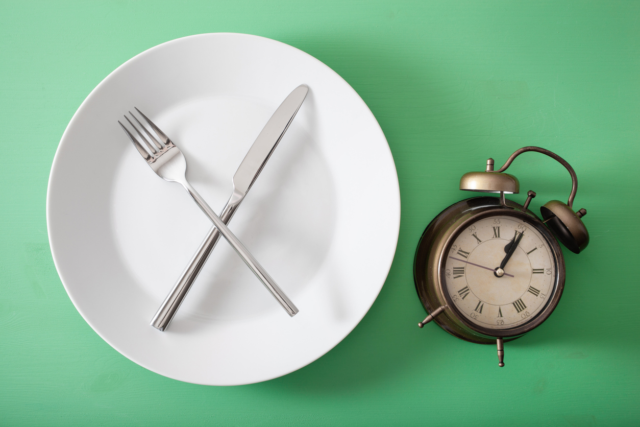 Διαλειμματική νηστεία: Τάση ή το κλειδί στην απώλεια βάρους; - Eatsmart