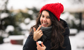 χείλια που σκάνε