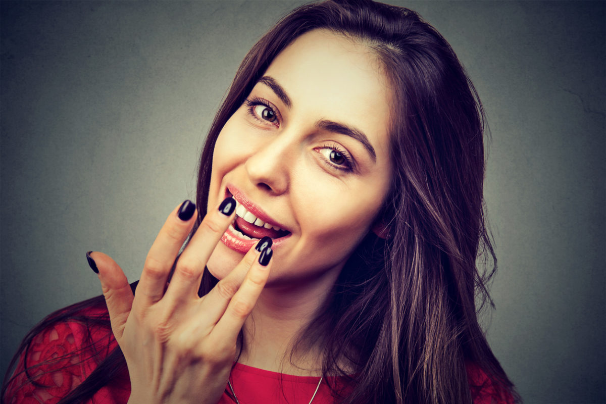 σκασμένα χείλη