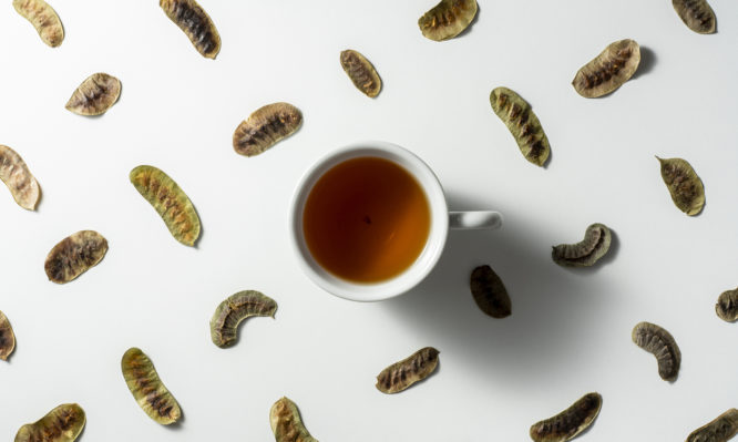 Το διουρητικό τσάι βοηθά στην απώλεια βάρους λεμόνι στη διατροφή