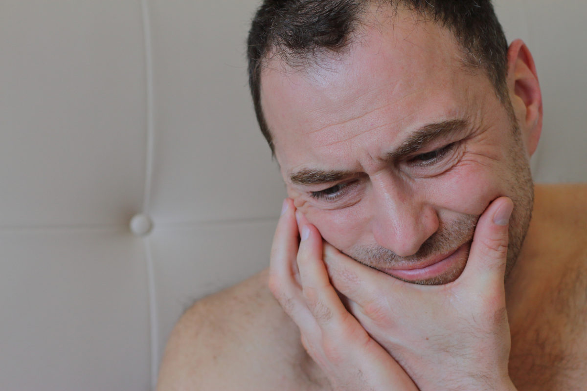 πόνος στο σαγόνι