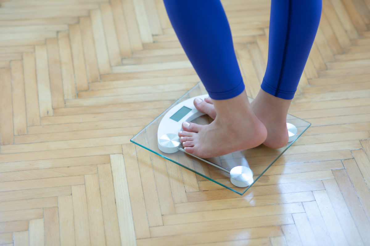 ζυγαριά μέτρησης σωματικού λίπους