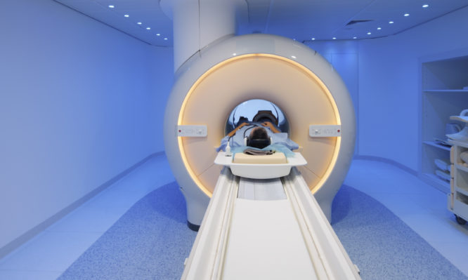 μαγνητικός τομογράφος