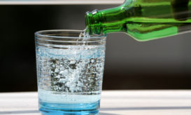 ανθρακούχο νερό