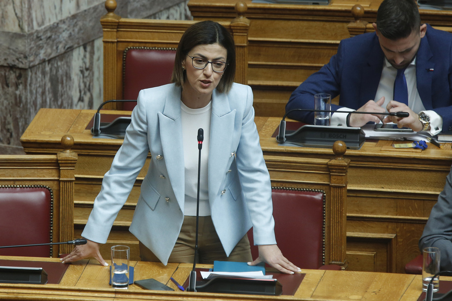 Η αναπληρώτρια υπουργός Υγείας Ειρήνη Αγαπηδάκη