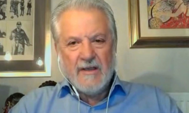 Νίκος Καπραβέλος