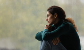 Γυναίκα μοναξιά