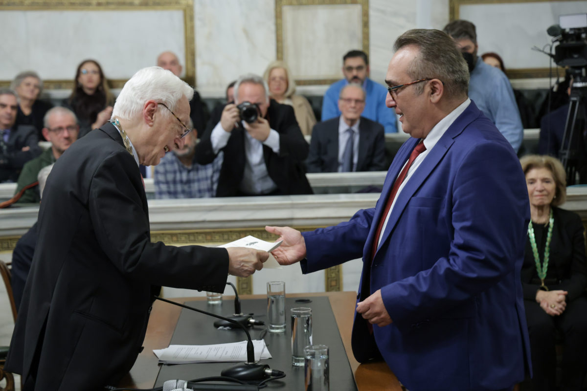 Σκλήρυνση κατά πλάκας: «Μαραθώνιος» που ευελπιστούμε να κερδίσουμε, λέει ο βραβευμένος καθ. Νευρολογίας ΑΠΘ, Ν. Γρηγοριάδης