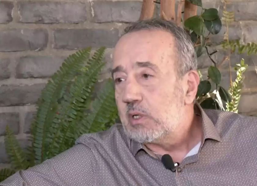 Για τα σοβαρά προβλήματα που έχει αντιμετωπίσει με την υγεία του, μεταξύ των οποίων και ο οφθαλμικός έρπης ζωστήρ, μίλησε ο γνωστός δημοσιογράφος Άγγελος Πυριόχος