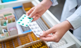 εισαγωγές φαρμάκων