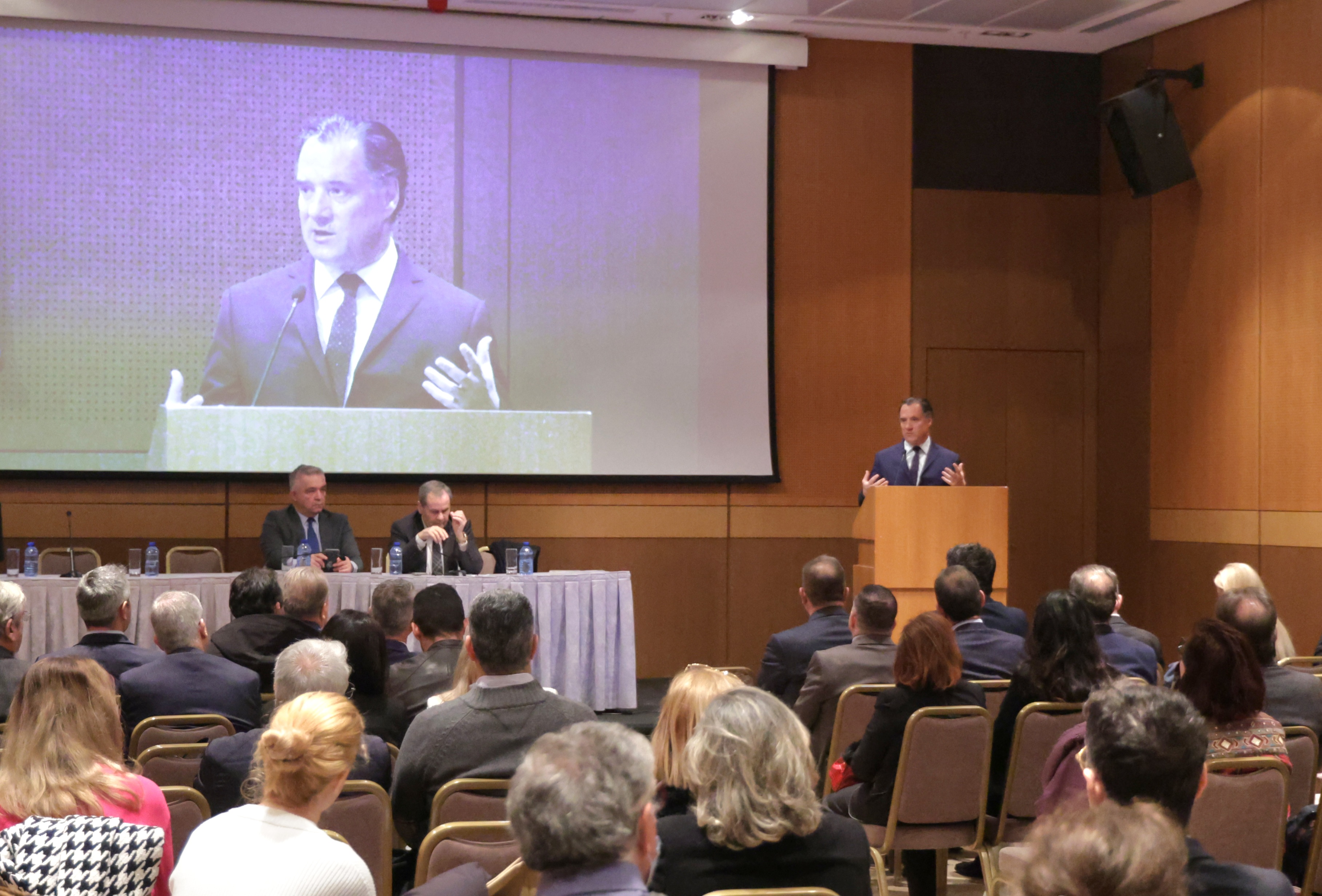 Άδωνις Γεωργιάδης