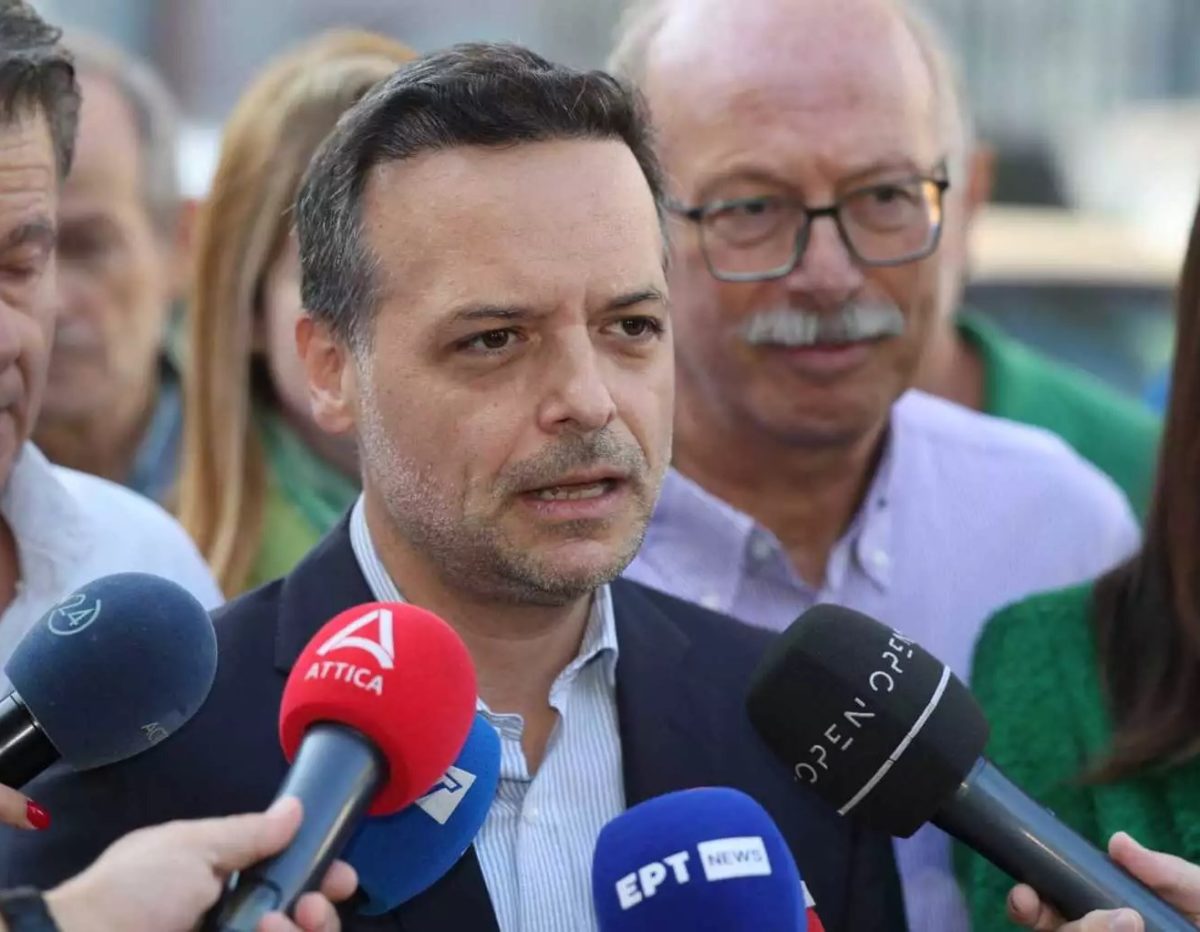 Ο δήμαρχος Αθηναίων, Χάρης Δούκας