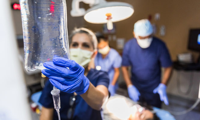 γιατροί, επείγοντα