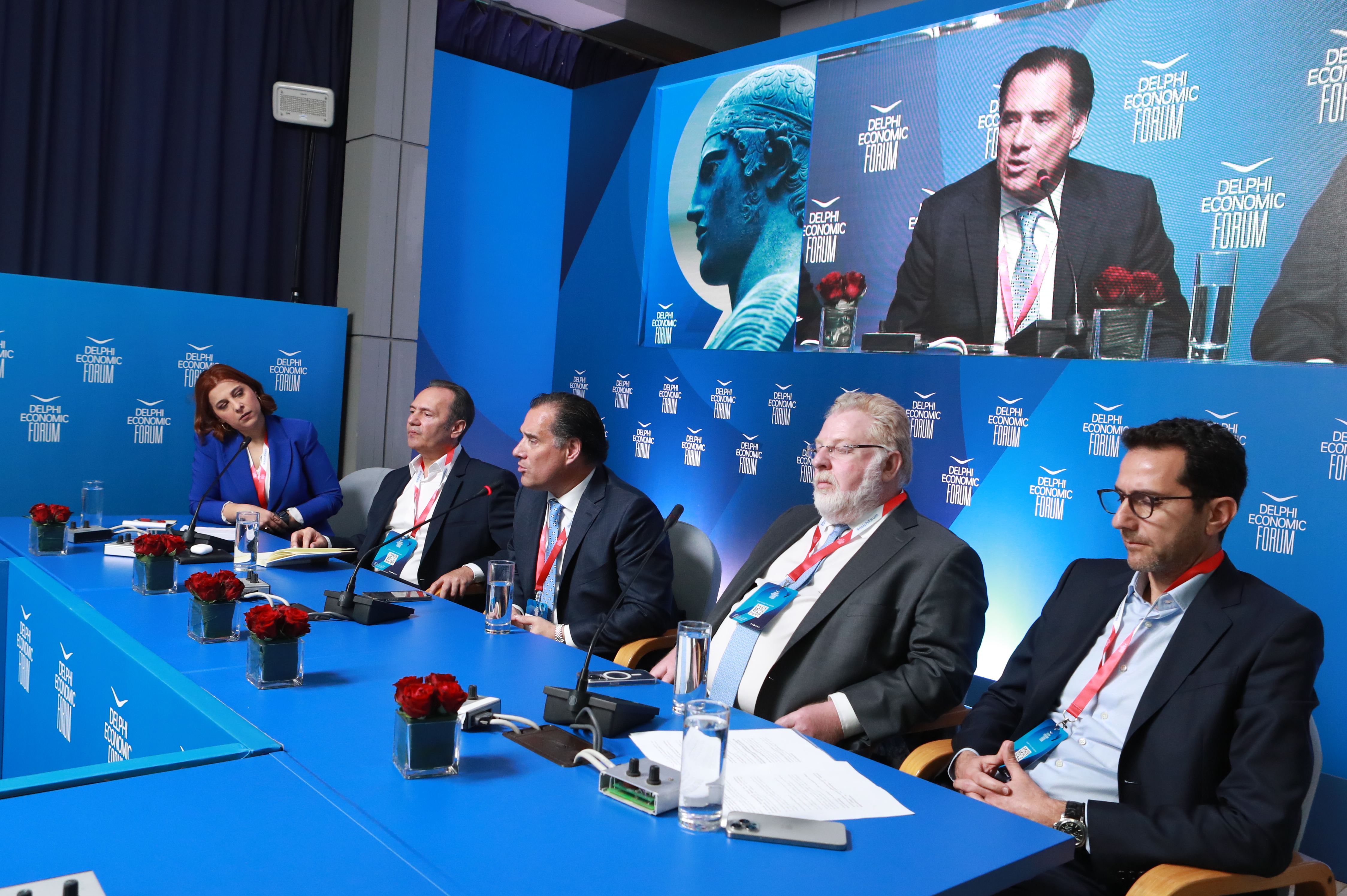 Γεωργιάδης