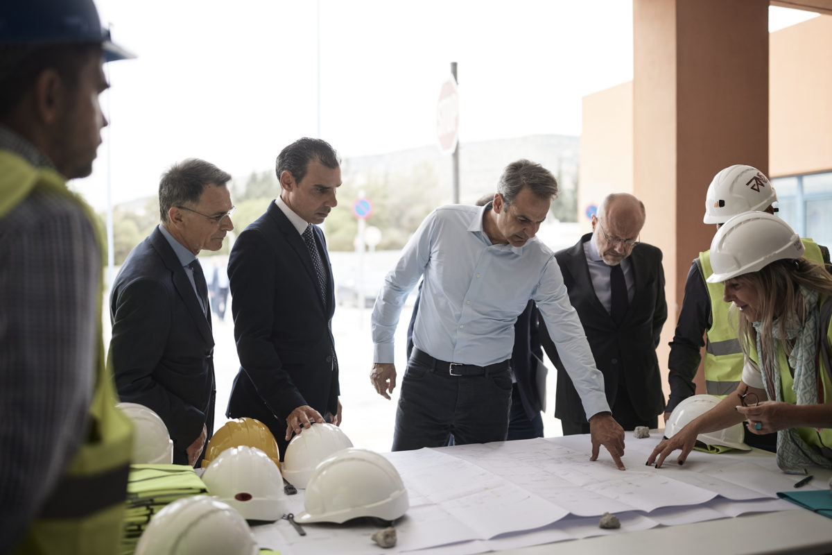 Μητσοτάκης, Αττικόν