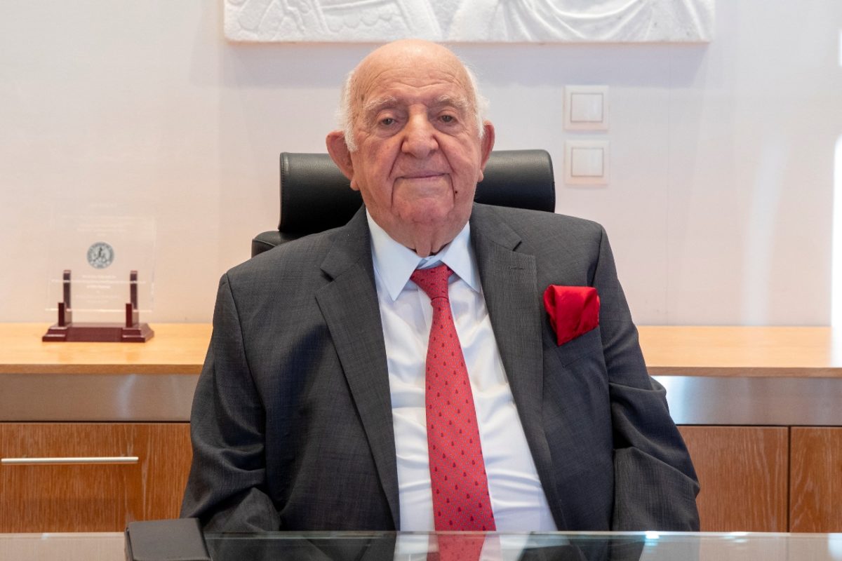 Σταύρος Δέμος