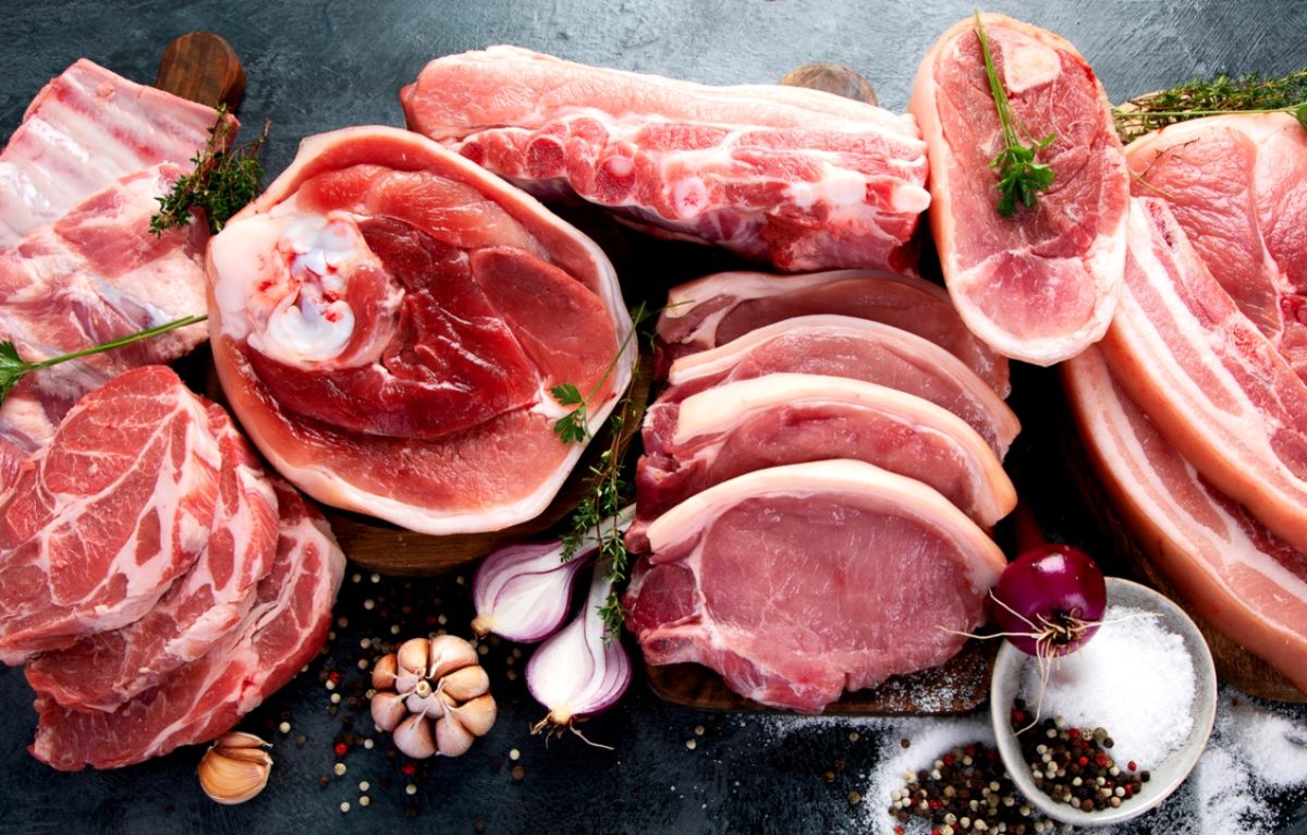 ωμό χοιρινό