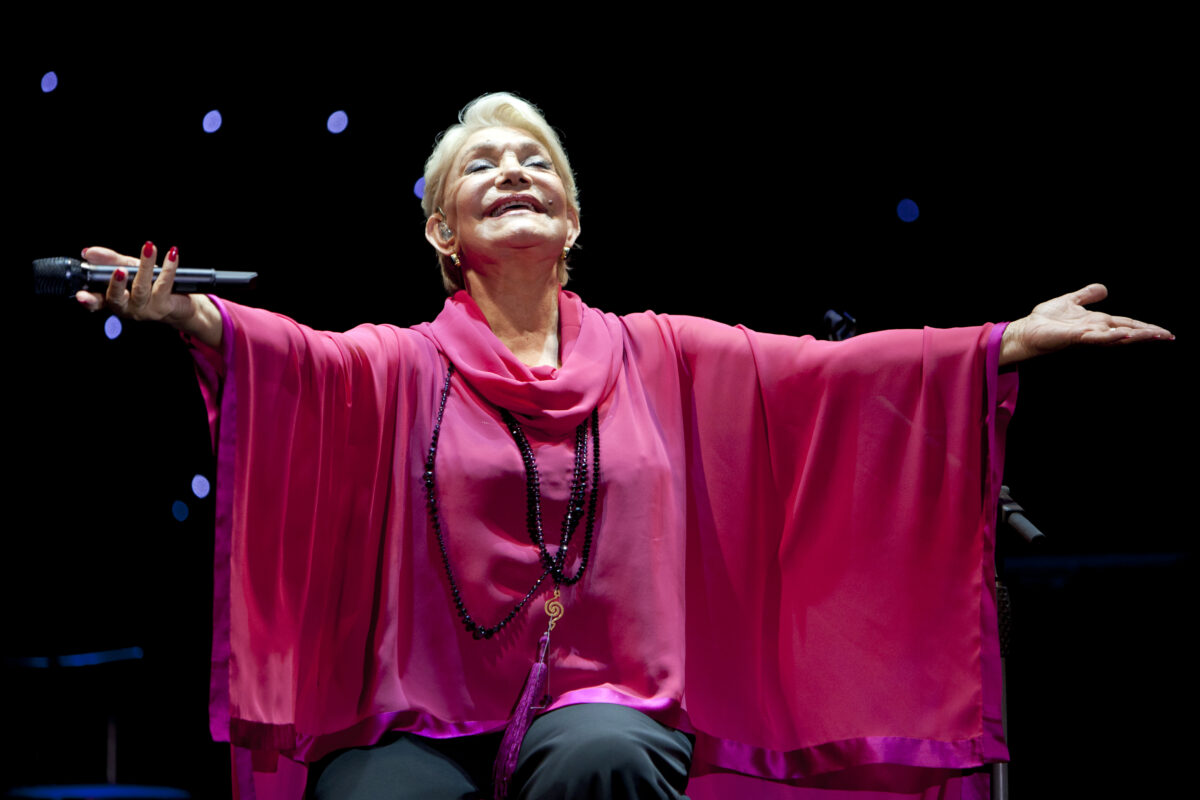 Εξιτήριο από το νοσοκομείο πήρε η Μαρινέλλα