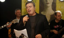 Έφυγε από τη ζωή, στα 64, ο Μανώλης Λιδάκης