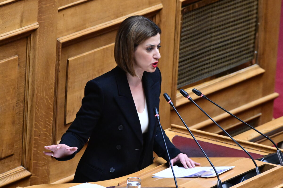 Η αναπληρώτρια υπουργός, Ειρήνη Αγαπηδάκη