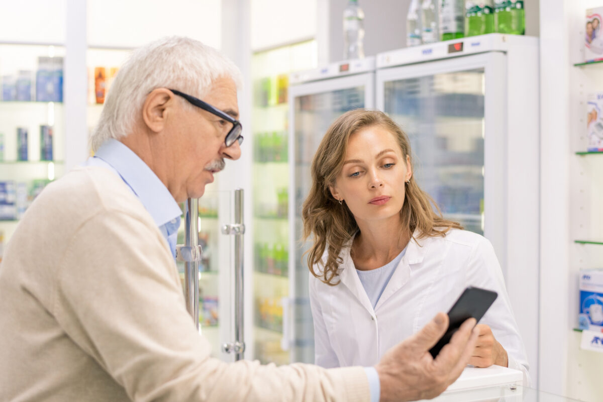 φαρμακοποιοί - ΟΤΡ