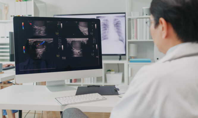 Καρκίνος του μαστού: Πειραματική θεραπεία βελτιώνει την επιβίωση σε σημαντική κλινική μελέτη