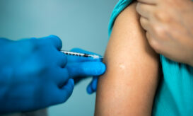 Ποια είναι τα 14 εμβόλια που πρέπει να κάνουν οι ενήλικες