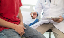 Καρκίνος στους όρχεις: Ποια είναι τα σημάδια που πρέπει να προσέξετε