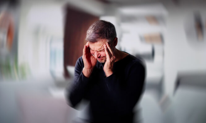 Εγκεφαλικό: Οι παράγοντες που αυξάνουν τον κίνδυνο στις ηλικίες κάτω των 50