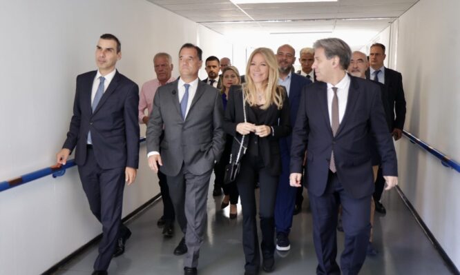 Δωρεά Λάτση για Μονάδα Ημερήσιας Νοσηλείας «Νίκος Κούρκουλος» και στο πανεπιστημιακό του Ρίου