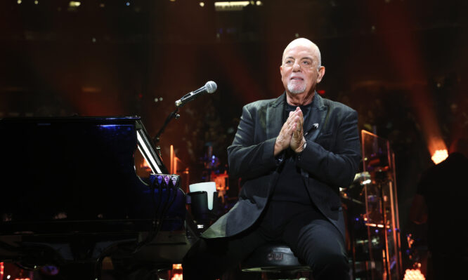 Τι είναι ο υδροκέφαλος φυσιολογικής πίεσης με τον οποίο διαγνώστηκε ο Μπίλι Τζόελ