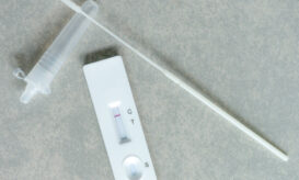 ΕΟΔΥ: Δύο νέοι θάνατοι από κορονοϊό, 3 από γρίπη σε μία εβδομάδα