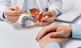 Καρκίνος του προστάτη: Ποια είναι η μέση ηλικία διάγνωσης, εξέλιξη, θεραπευτικές επιλογές και πιθανότητες ίασης