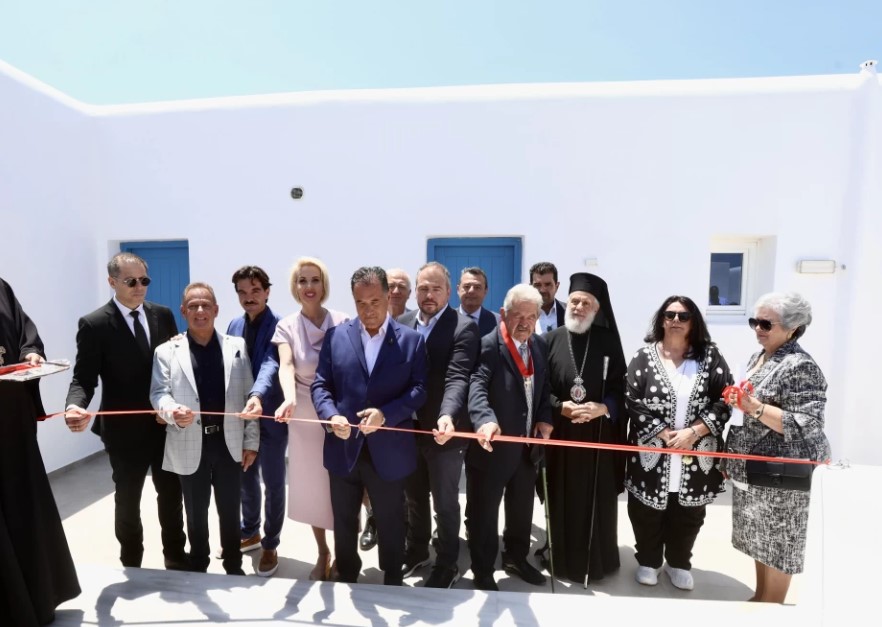 Αδ. Γεωργιάδης: Στο Κέντρο Υγείας Μυκόνου για την παράδοση 16 νεόδμητων διαμερισμάτων για τη στέγαση γιατρών και νοσηλευτών