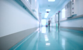 Σε ψυχιατρική κλινική οδηγείται η μητέρα του βρέφους που πέθανε στην Πάρο