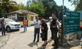 Επί ποδός το ΕΚΑΒ στα μέτωπα της φωτιάς - 72 διακομιδές περιστατικών μέσα σε λίγες ώρες