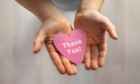 Ευγνωμοσύνη: Η πρακτική που ενισχύει την υγεία, φέρνει ευτυχία και μπορεί ακόμη και να παρατείνει τη ζωή