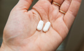 ΕΟΦ: Αμετάβλητες παραμένουν οι συστάσεις για τη χρήση παρακεταμόλης στην εγκυμοσύνη