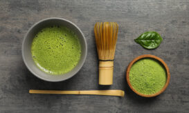 Έχει δίκιο το TikTok; Πρέπει να αποφεύγω το matcha αν έχω χαμηλά επίπεδα σιδήρου;