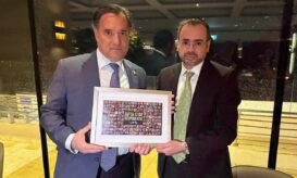 Αδ. Γεωργιάδης: Το μήνυμά του για τις εξελίξεις στη Γάζα και το κάδρο που του είχε χαρίσει ο υπουργός Υγείας του Ισραήλ