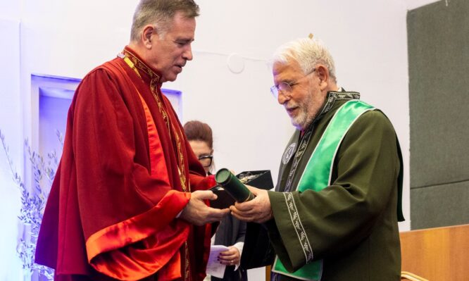 Αποστολόπουλος